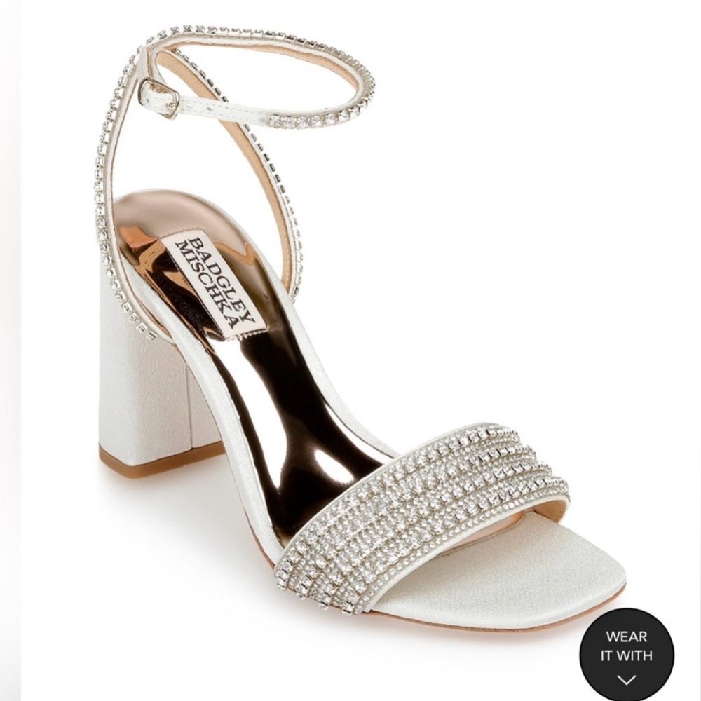 Badgley Mischka Women's Becca Ankle Strap High
Heel Sandals Ivory Crepe 8.5